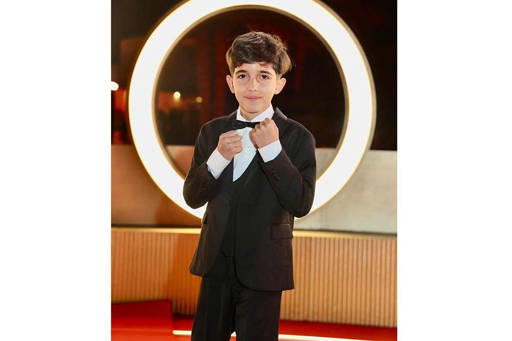 الطفل هادي.. موهبة تُفاجئ السينما التونسية وتحوّل "روندة 13" إلى حدث استثنائي !